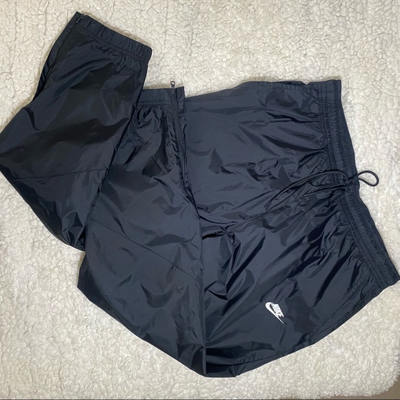 Nike Other - 🔁 Nike	Tech Cargo Pants 'Black' - Mens XL